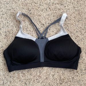 Victoria Secret Sports Bra